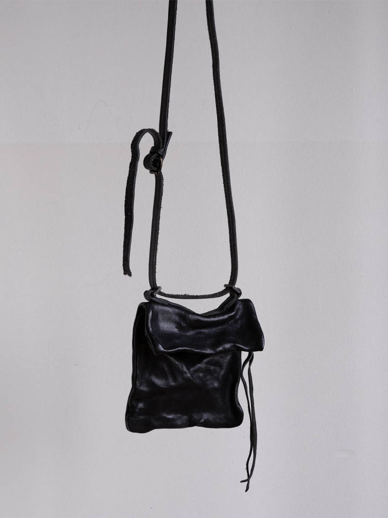 0.Hide Folded Messenger Bag