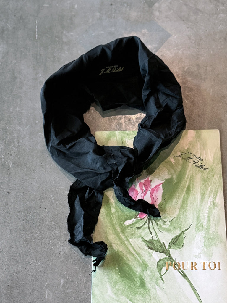Archivio J.M. Ribot Teschio Foulard (SOLD OUT)