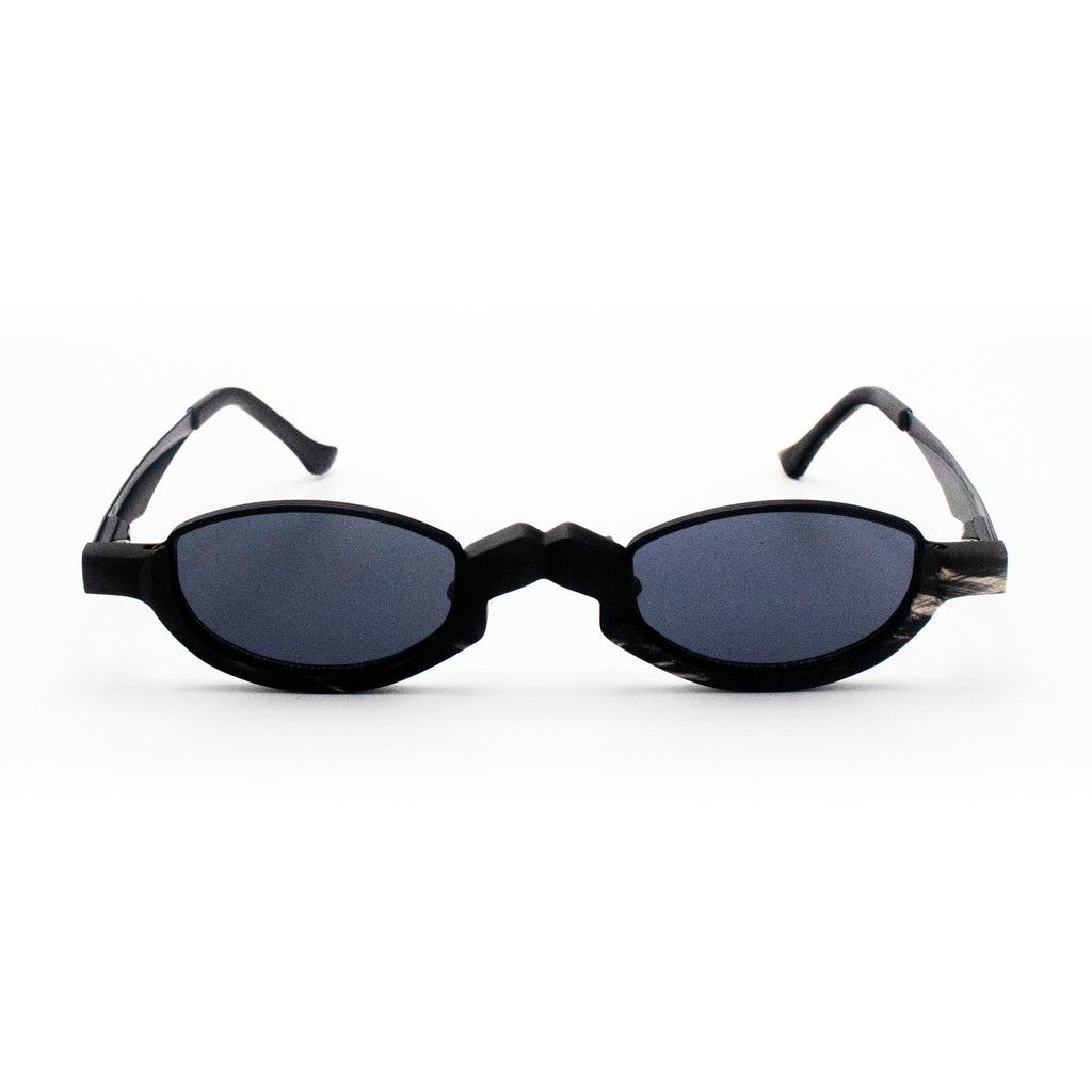 Rigards x Ziggy Chen Natural Horn in Black & White