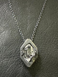 Gaspard Hex Quartz inclusion Necklace M