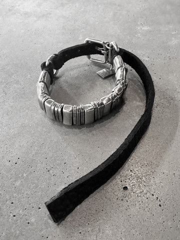 Goti BR2208 Bracelet