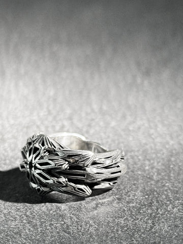 Mosais Orchid Ring