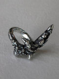 Blackmerle Claw Ring